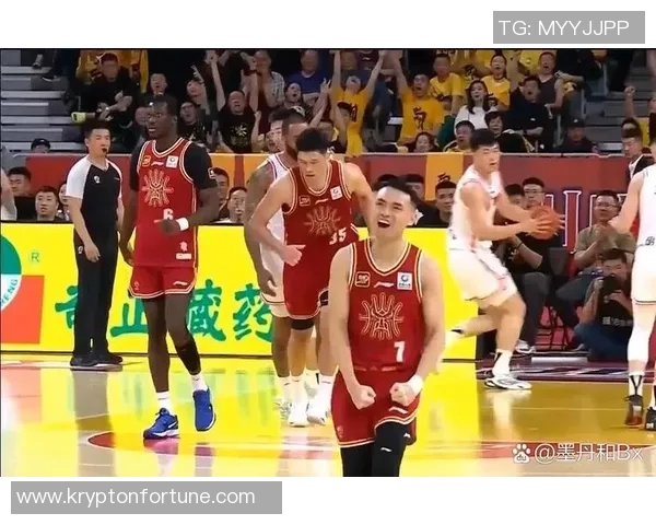 2014年CBA季后赛北京队对阵辽宁队的精彩对决回顾与分析